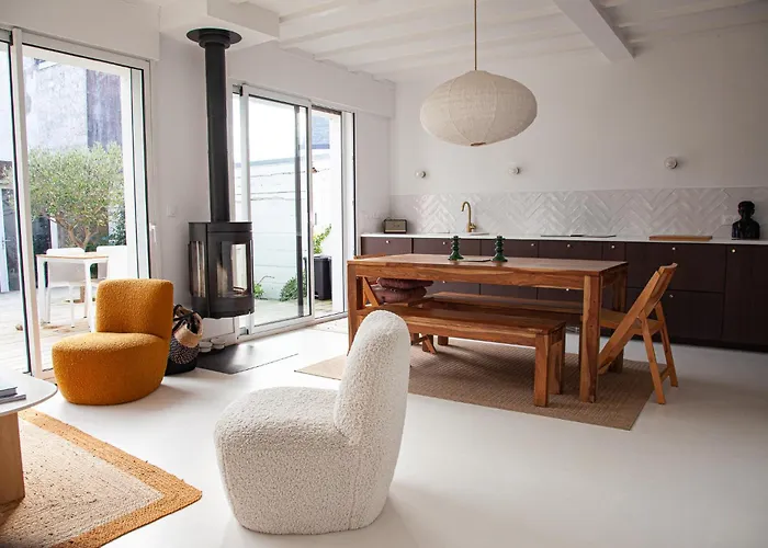 Centre-ville, Proche *