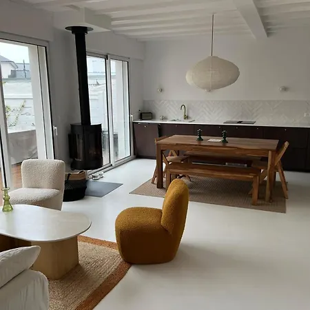 Villa Centre-ville, Proche *